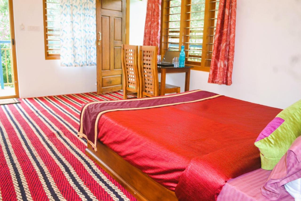 Arabian Nights Munnar Villa Eksteriør bilde