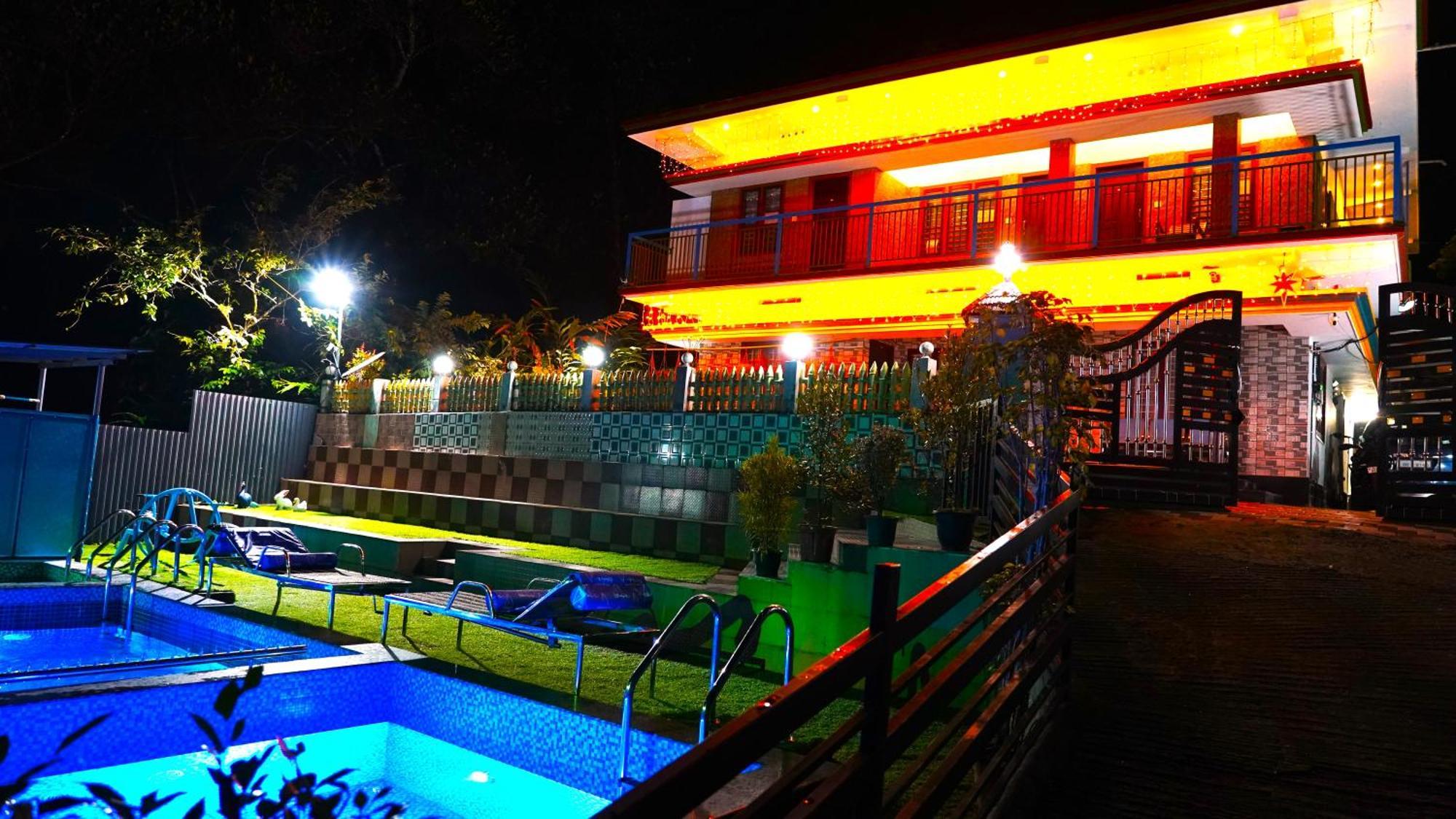 Arabian Nights Munnar Villa Eksteriør bilde